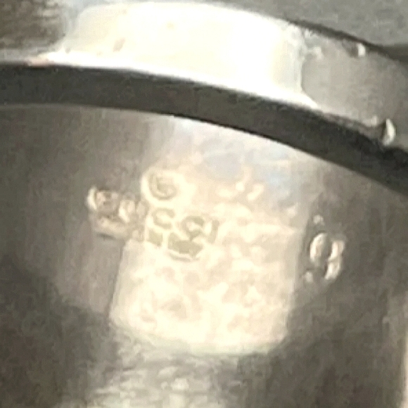 🇮🇹 Vintage Gucci Sterling Silver 925 Wide Branded Logo Cut-Out Ring US Size 5 - Picture 10 of 10